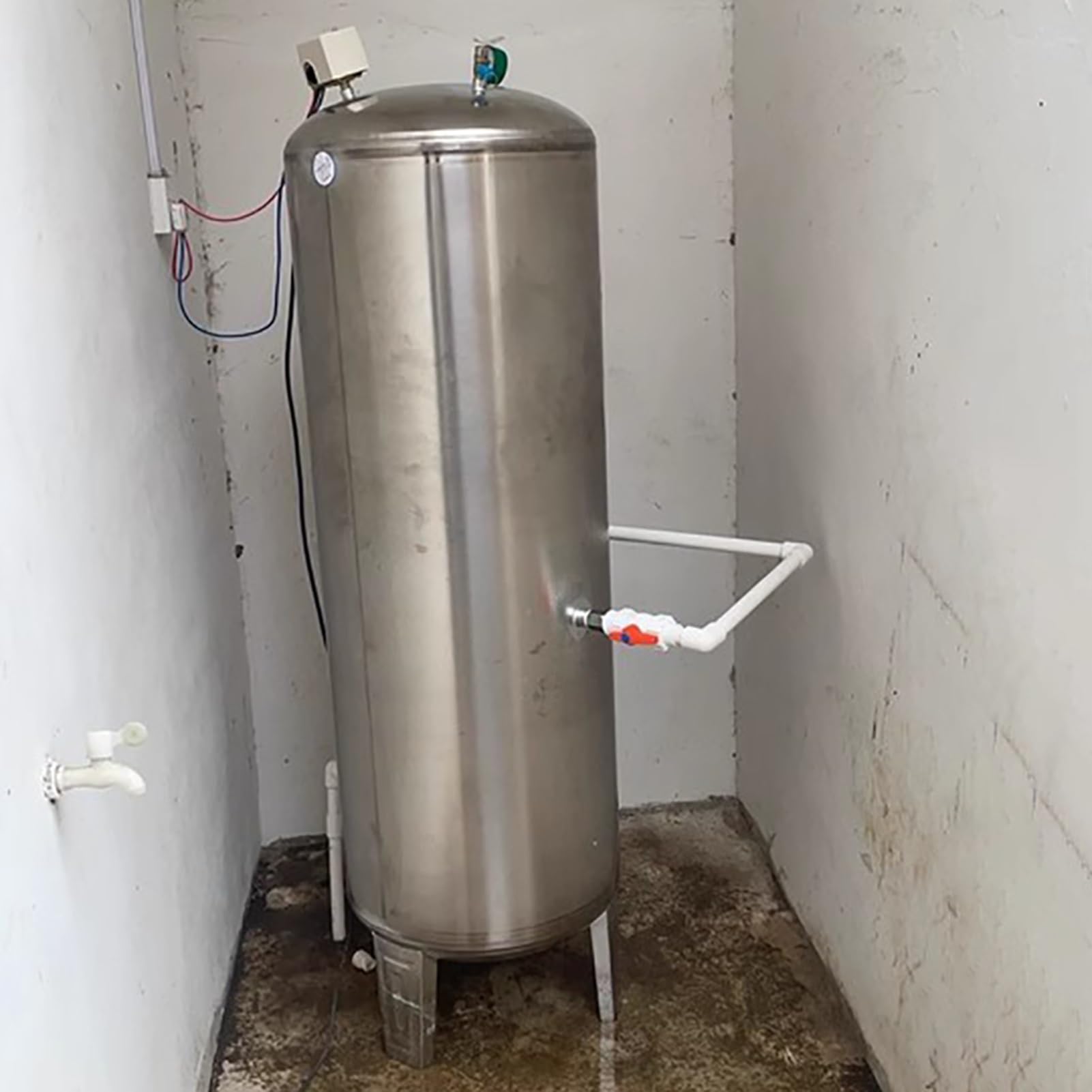 Vaso di Espansione Serbatoio di Pressione per Acqua di Pozzo di Irrigazione 16 26 42 53 66 79 Gal, Serbatoio di Pressione Verticale Precaricato per Pozzo Indipendente, Serbatoio D'acqua(45x95cm (100L/