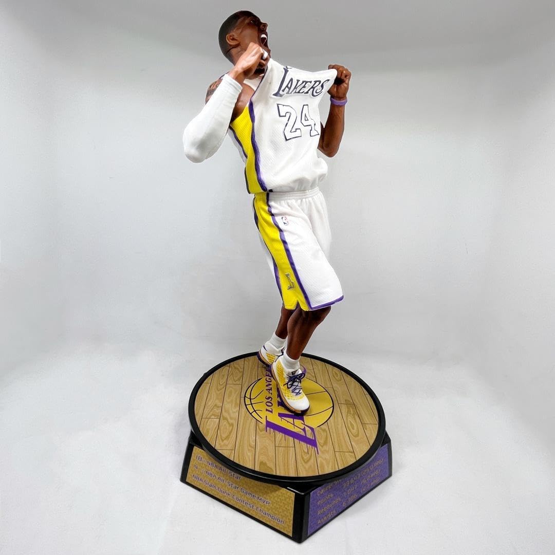 Amazon.co.jp: NBA コービーブライアント フィギュア 38cm ホワイト