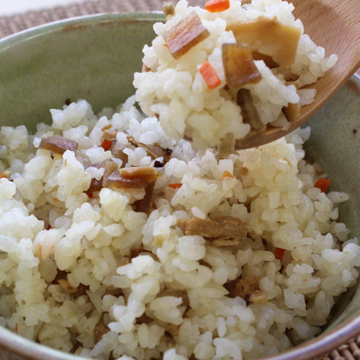尾西の赤飯、五目ご飯52食