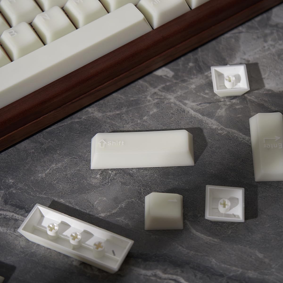 Pieta Excellent 2G Amazon.com: PBT White Jade Keycaps, 154 Keys Cherry Profile