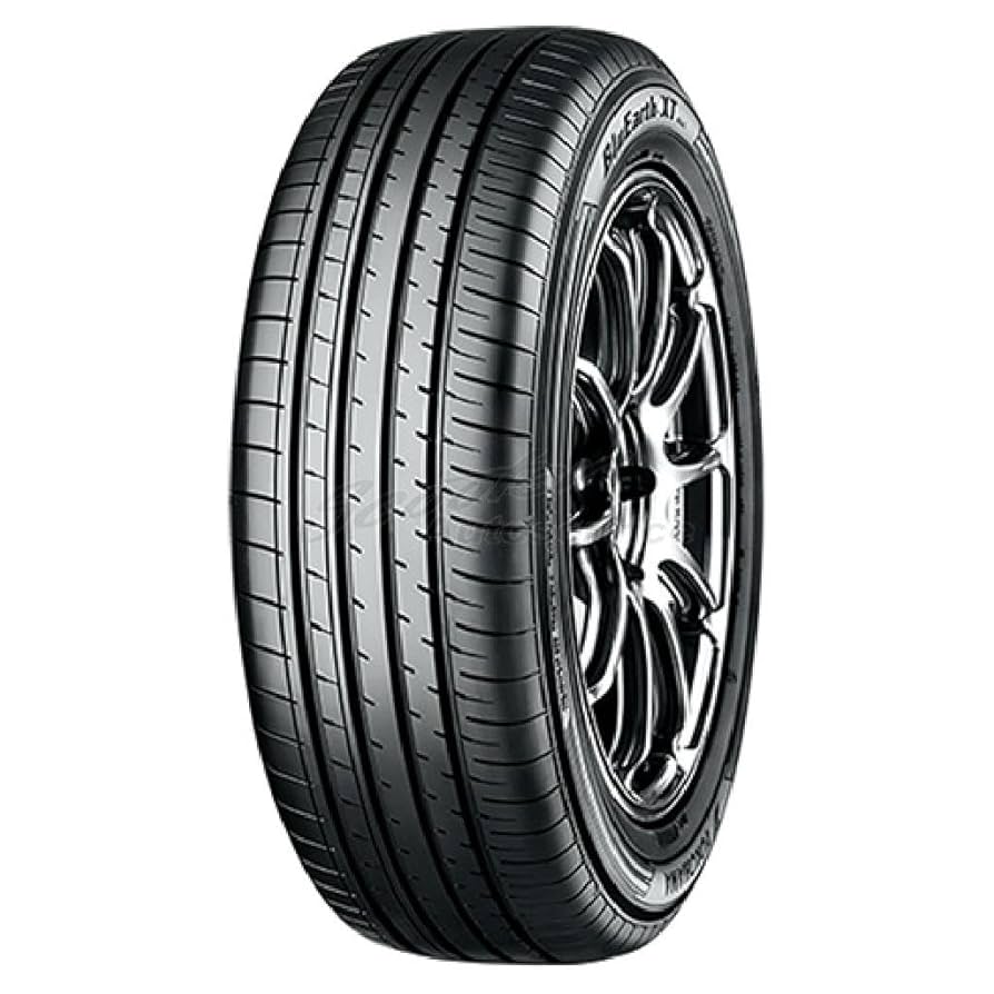 ヨコハマ　ブルーアース　XT AE61 215/60R16 Amazon.co.jp: 横浜タイヤ BluEarth-XT AE61 215/60R16 95V : 車