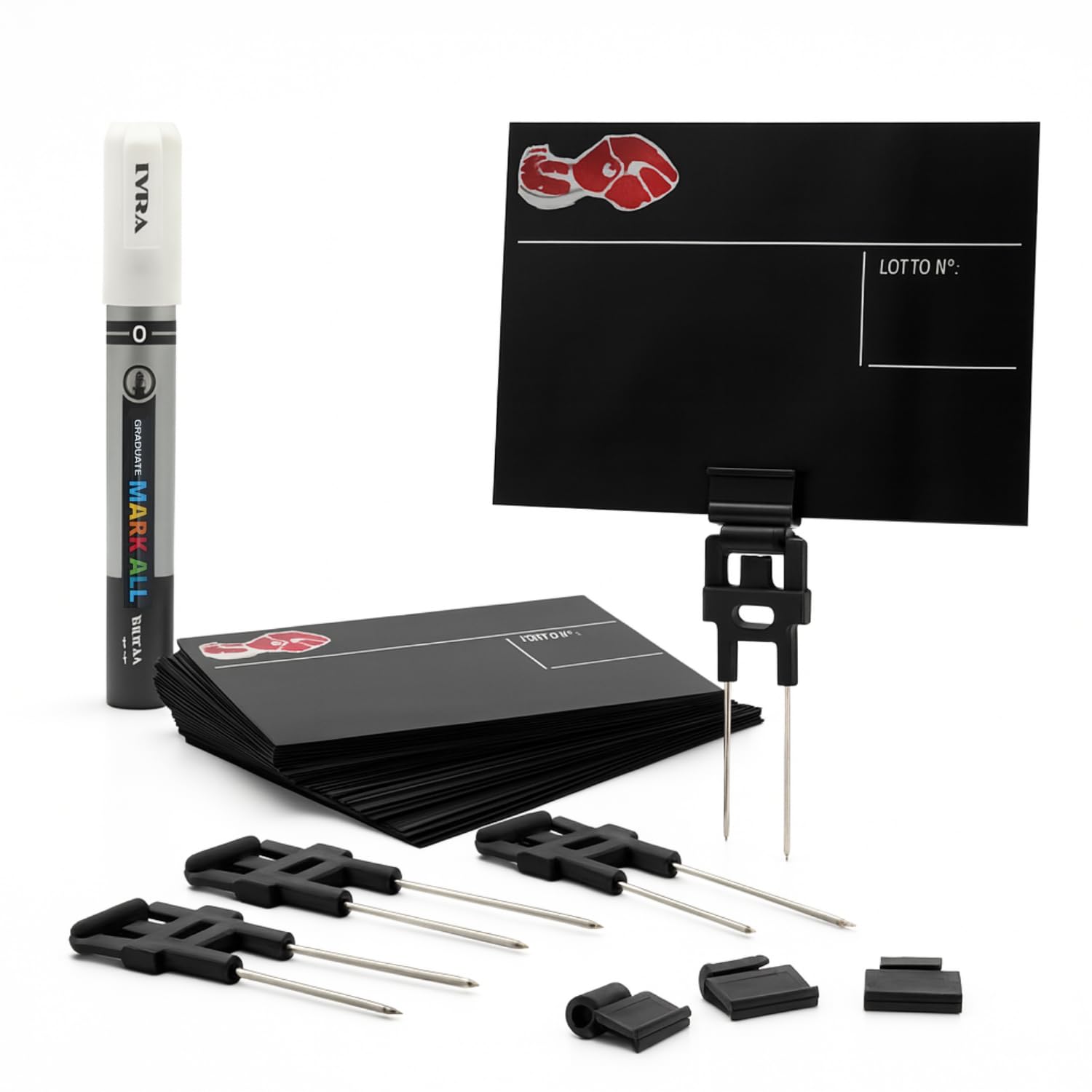 Virsus kit 25 Segnaprezzi Cancellabili in PVC di colore Nero 0305, misura 12x8cm + 25 supporti con ago inox con mollette + marcatore bianco per carni (Macelleria)