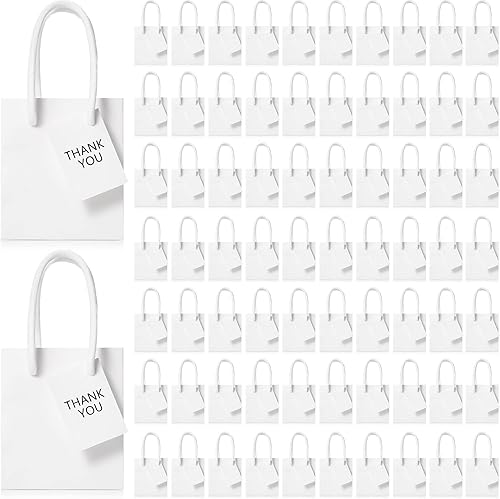 Paquete de 100 mini bolsas de regalo a granel, 4 bolsas de papel de 2.75 x 4.5 pulgadas con etiquetas de regalo, bolsas de regalo de papel extra