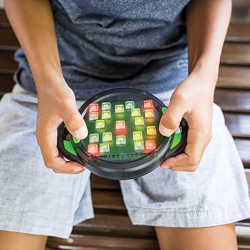 Miniatura 3 de Educational Insights BrainBolt - Juego de memoria de mano con luz y sonido, juegos electrónicos de cerebro, teasers cerebrales para un solo jugador