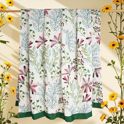 Image of VANJOROY Boho Throw Blanket, 100% Organic Cotton Breathable Ultra Soft 91 inch x 108 inch King Bed Quilt Throw - All Season Floral Rustic Farmhouse Decor Luxury Blanket for Sofa Couch Chair and Gift