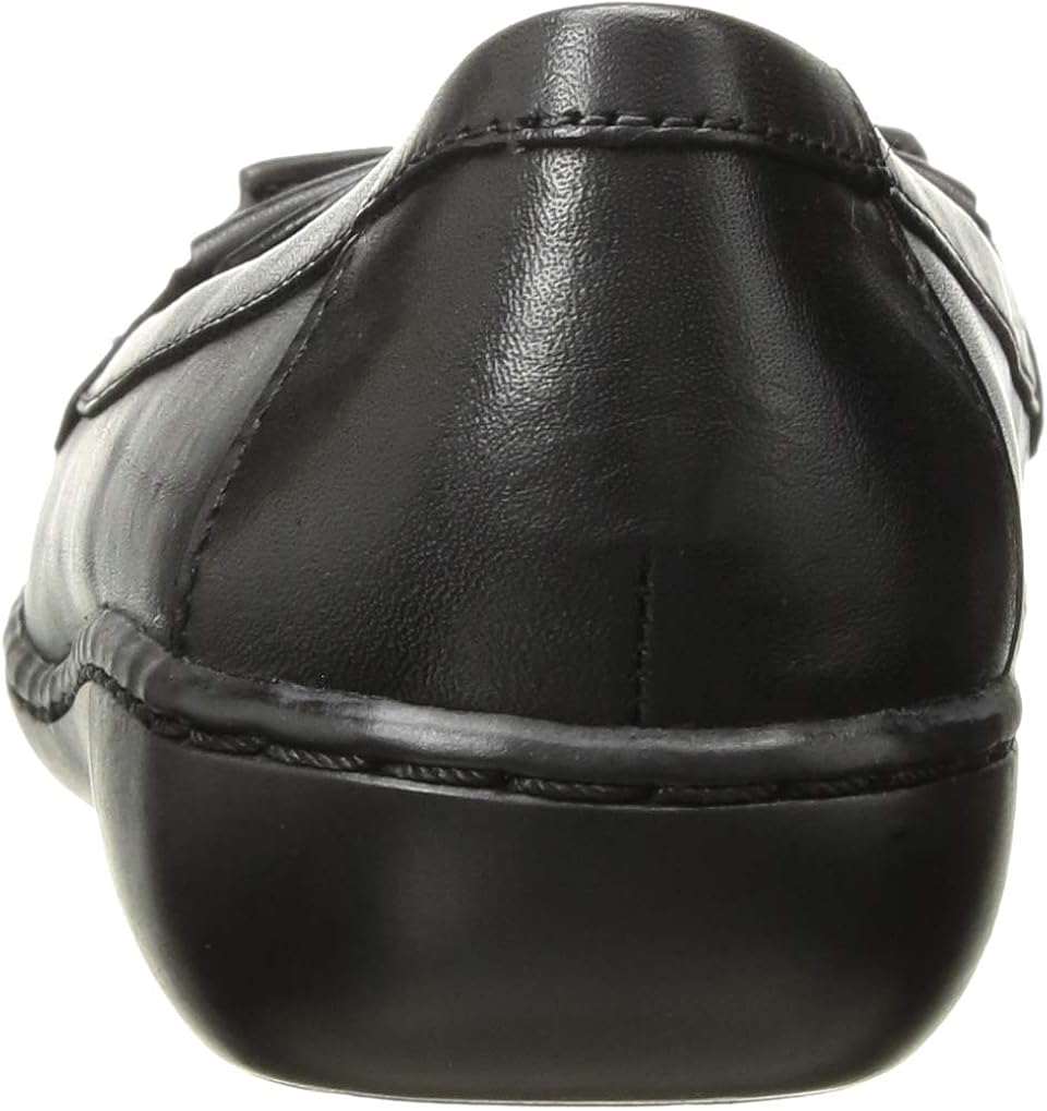clarks women's ashland lily loafer