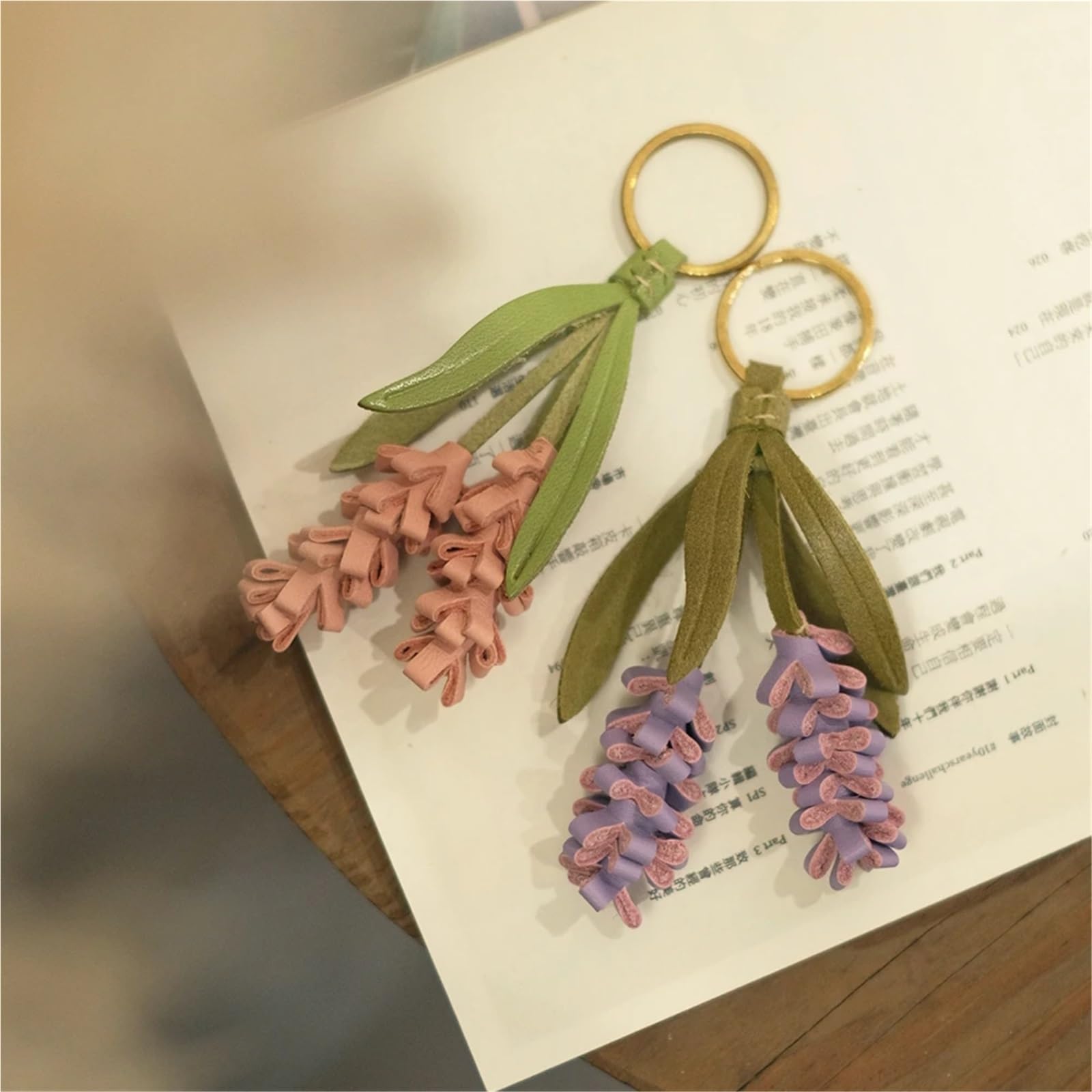 Abalorio de lavanda cuero vaca for bolso mujer, llavero moda, decoración mano obra exquisita