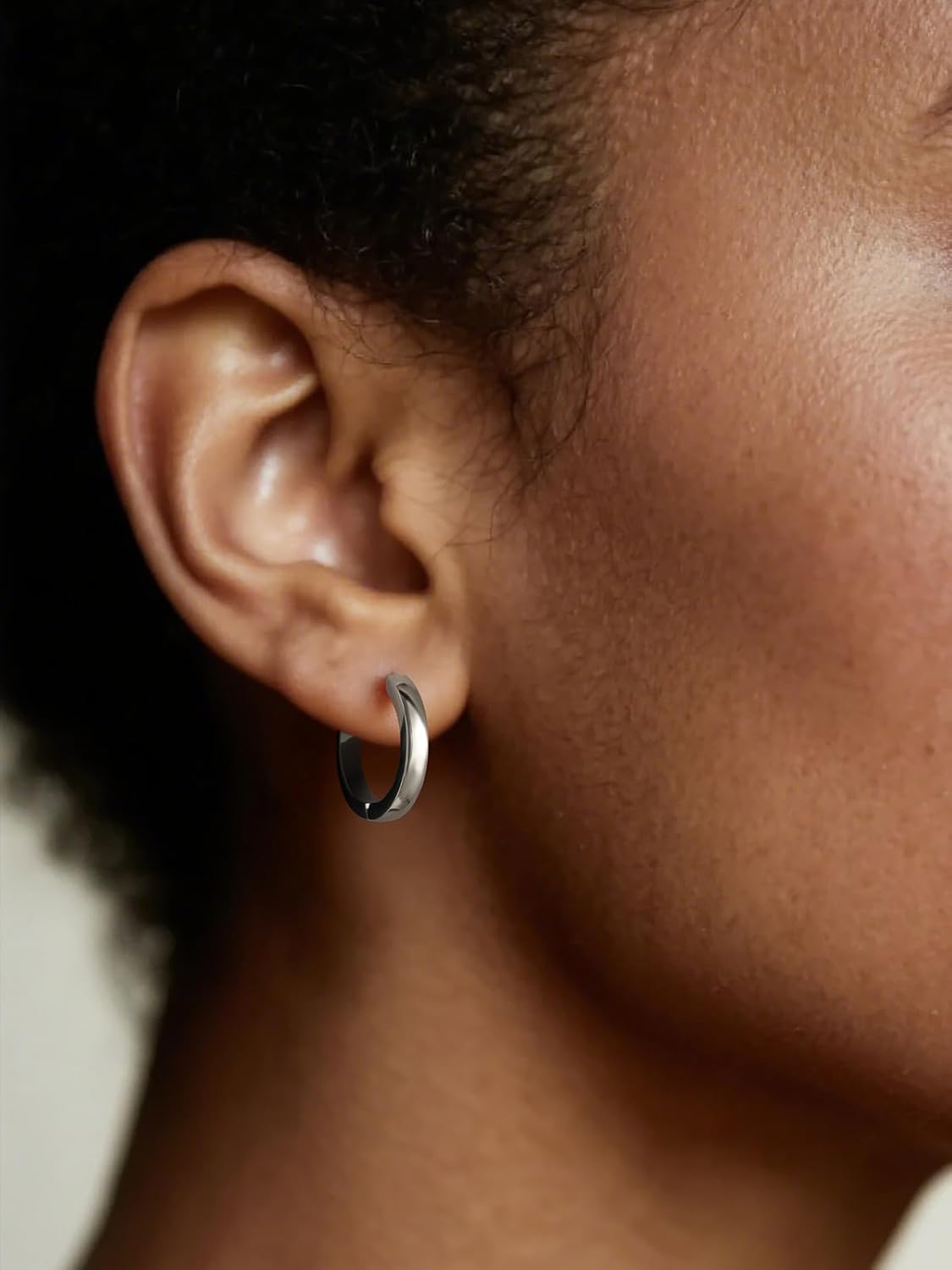 U7 Huggie Earrings, Small Hoop Earrings for Women, Hypoallergenic Stainless Steel Silver/Gold/Black Cartilage Earrings for Christmas Gift (7/8/9/10/12/14/16mm) - Image 2