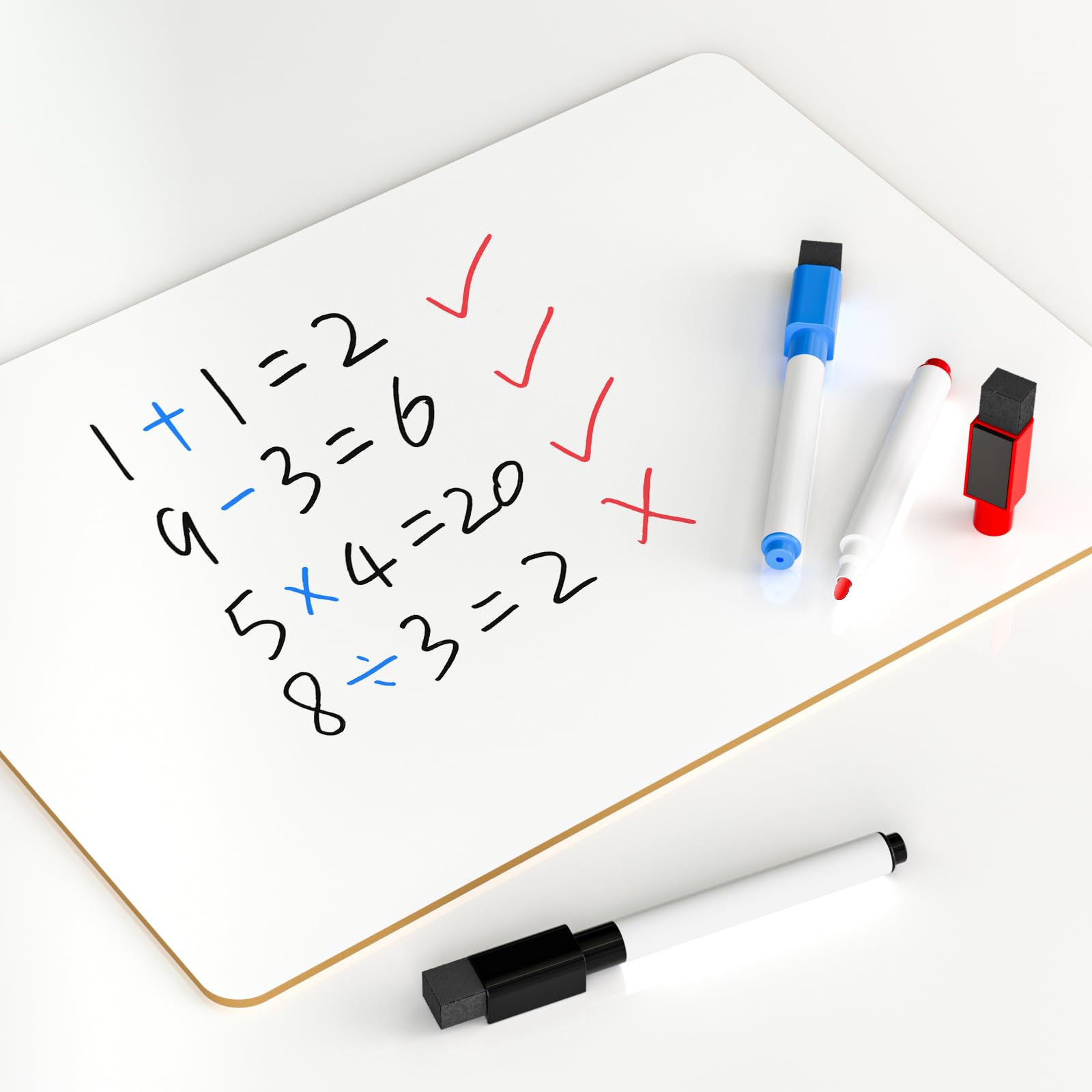 Nicpro A4 Pizarra Blanca, Pequeño Tablero Blanco 9 x 12 Pulgadas Tablero de Doble Cara con 3 Rotulador para alumno colegios, oficinas, Hogar