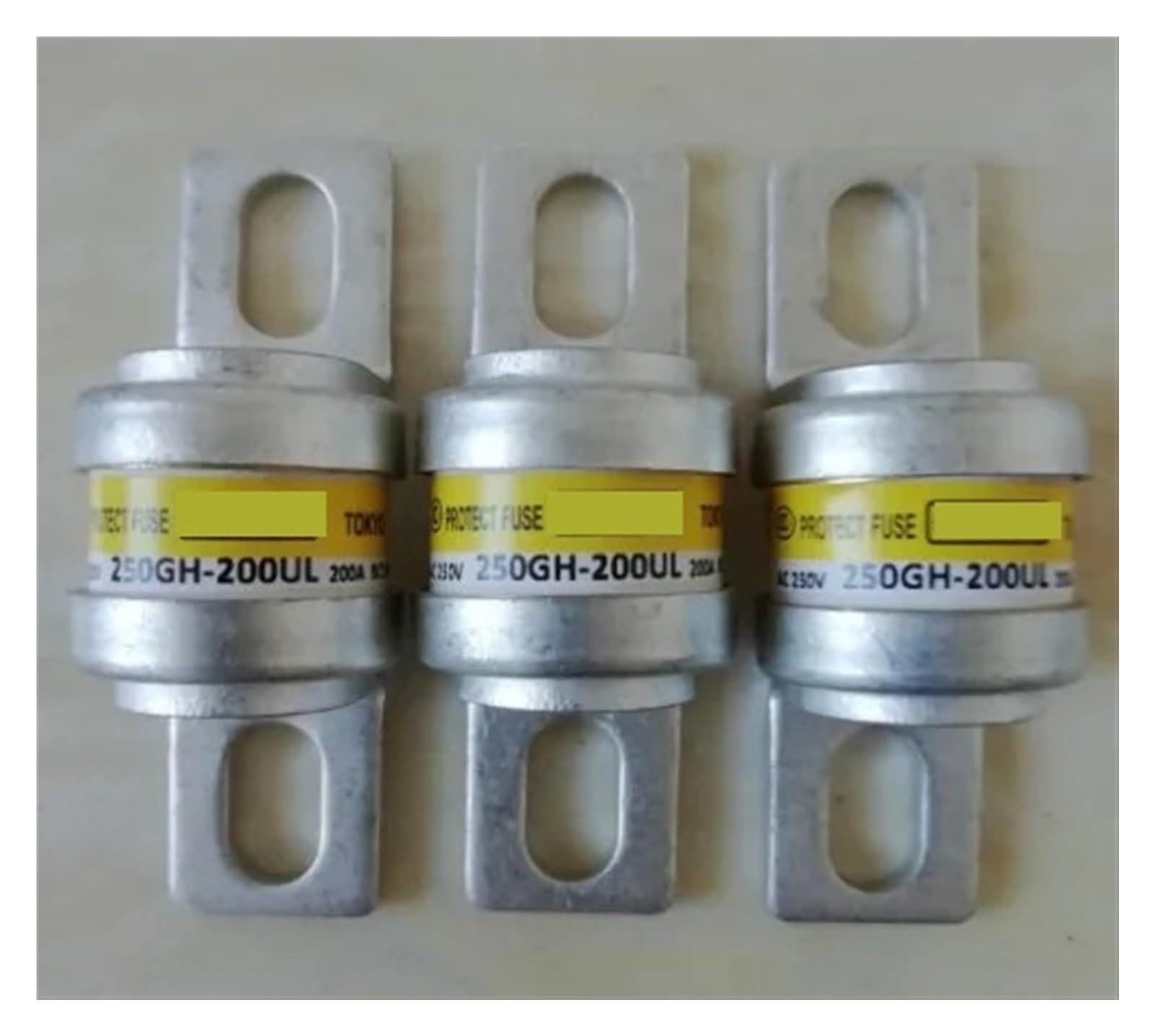HYRBNSDLK 10pcs Fuses 250GH-200UL 250GH-200 200A 250V 250GH-160 250GH-250 250GH-200S 250GH-250SUL 250GH-250S aR(250GH-250SUL)