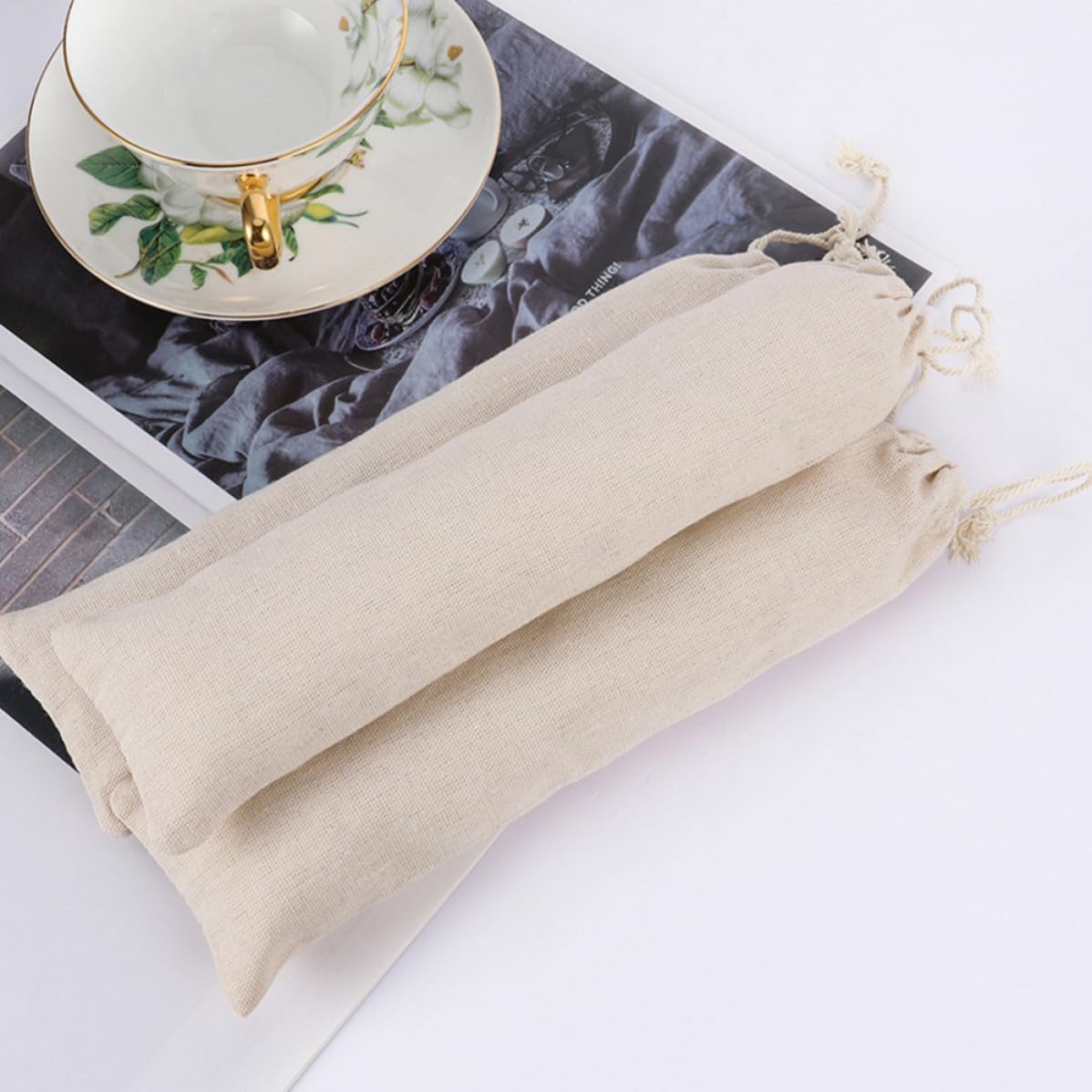 COLLBATH Drawstring Straw Bags Portable Space-saving 10pcs Cotton Linen Tableware Pouches Straw Carrying Cases Simple Design for School and Work