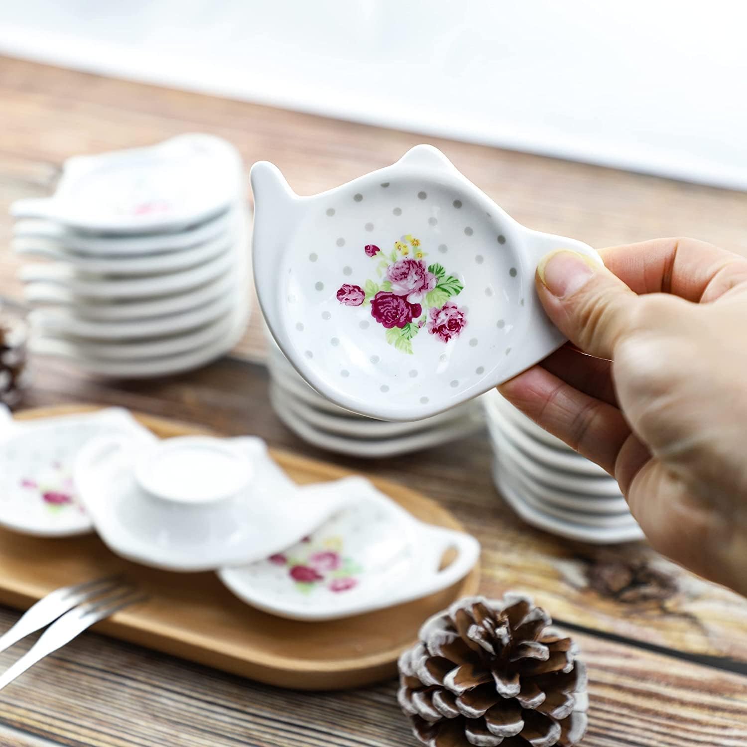 SOCOSY Vintage Flower Porcelain Tea Bag Holder Teapot Shaped Tea Bag Coaster, Little Spoon Rest Tea Accessories Resting Caddy Seasoning Dish for Sauce Dessert, 4 Inch-Fresh Flowers-20 PCS