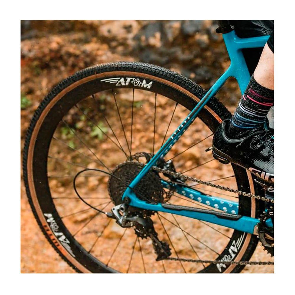 Amazon.com : WTB Riddler 700 x 37 Gravel Bike Tire, Tubeless Ready