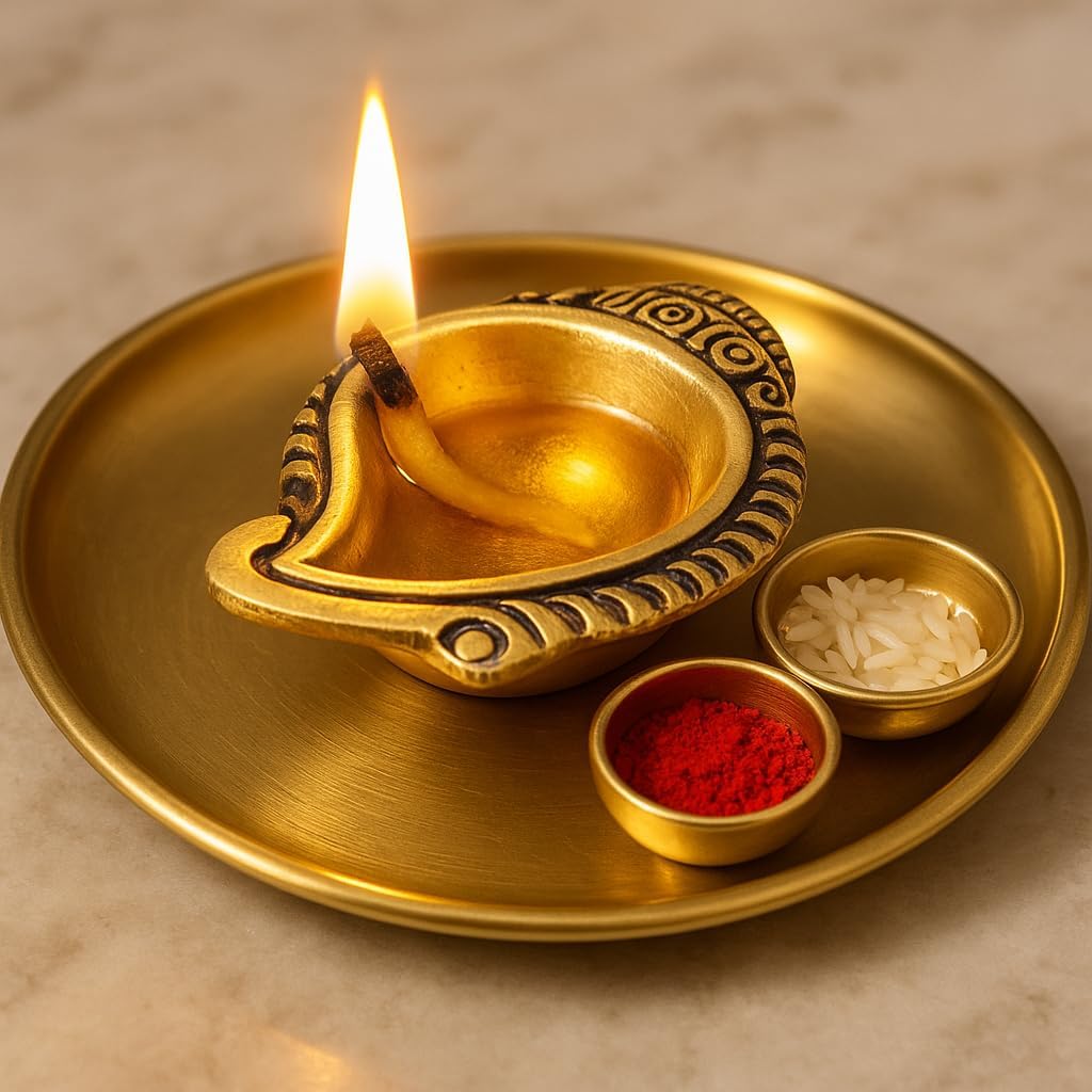 Indian Shelf Handmade Conch Religious Pital Diya for Ceremonies God Idols Deepak Awards Pooja Brass Oil Lamps (Size: 2.4cm) BOL-331