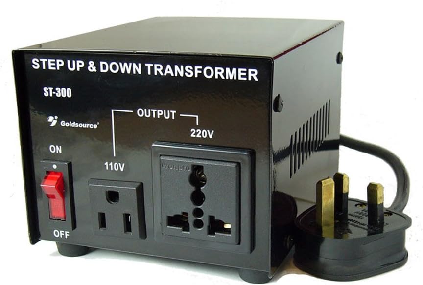 Goldsource ST-300 300 Watt Step Down and Step Up Voltage Converter