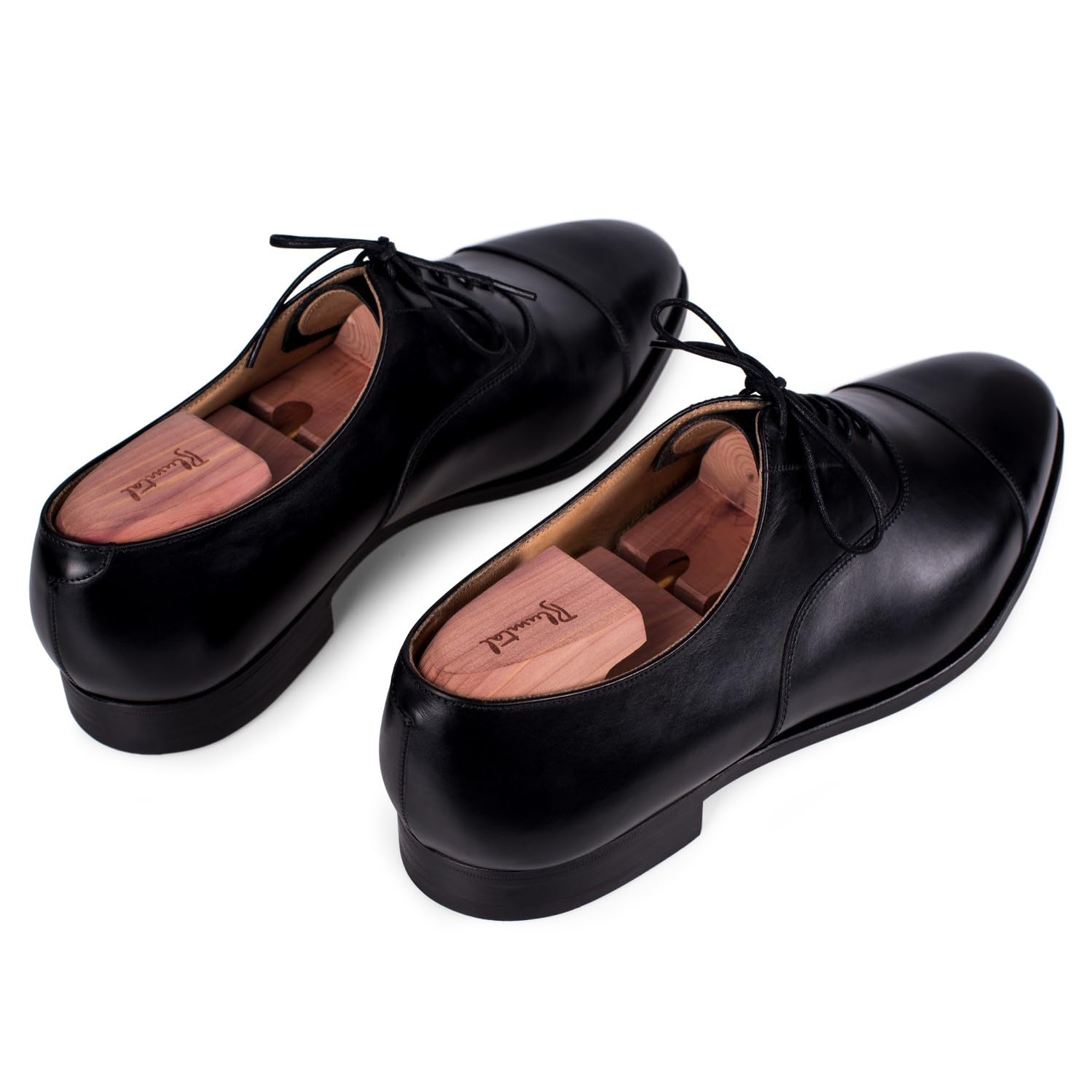 Blumtal Allarga Scarpe Uomo, Tendiscarpe - Forma Scarpe - Allargascarpe in Legno di Cedro con Calzante - Assorbe Umidità e Combatte Cattivi Odori