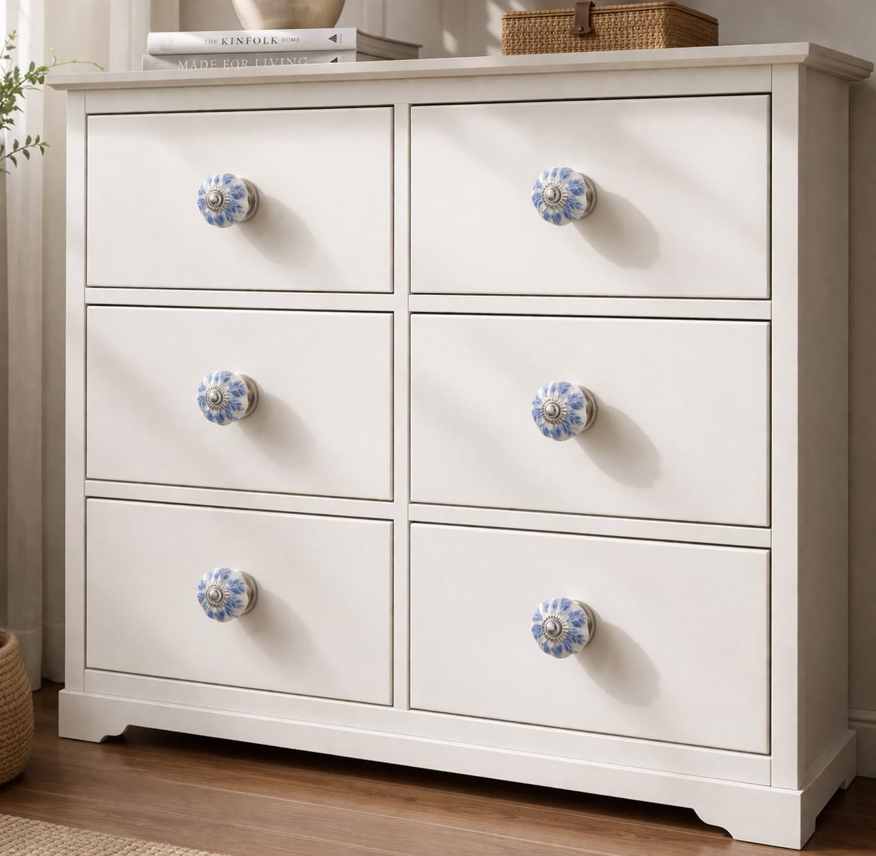 【美品】ホワイトブルー装飾のアンティーク・北欧クローゼット Set of 12 Pieces Leaf Floral Ceramic White Cabinet Knobs Furniture