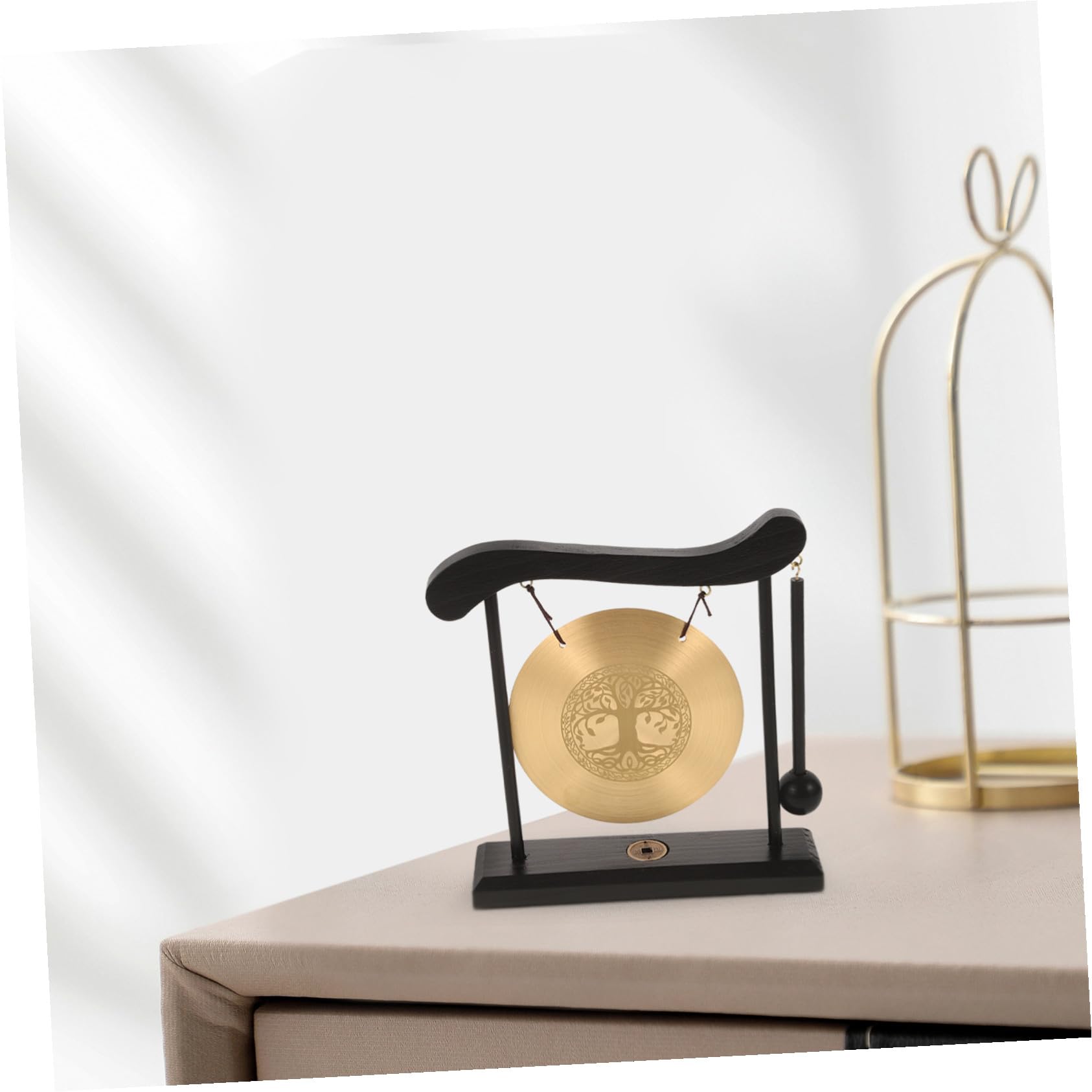 VILLCASE Gong de Escritorio de Cobre con Soporte y Adorno Decorativo Feng Shui para Hogar y Oficina Artesanía con Símbolos Auspiciosos y Sonido Relajante
