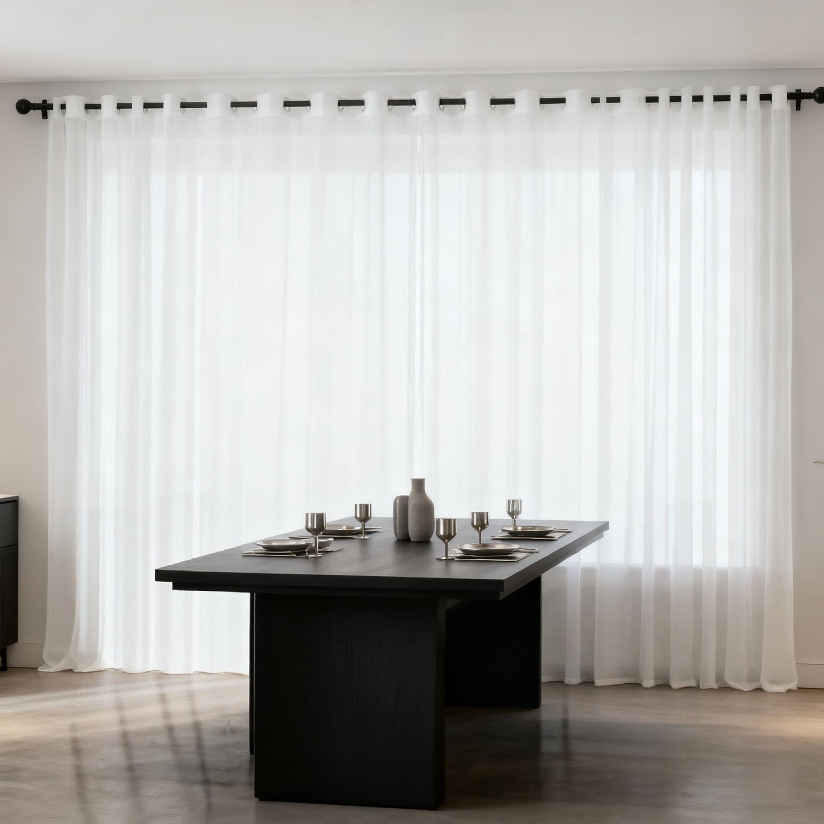 Rideau voilage semi-transparent de salon vintage pour illuminer la cuisine