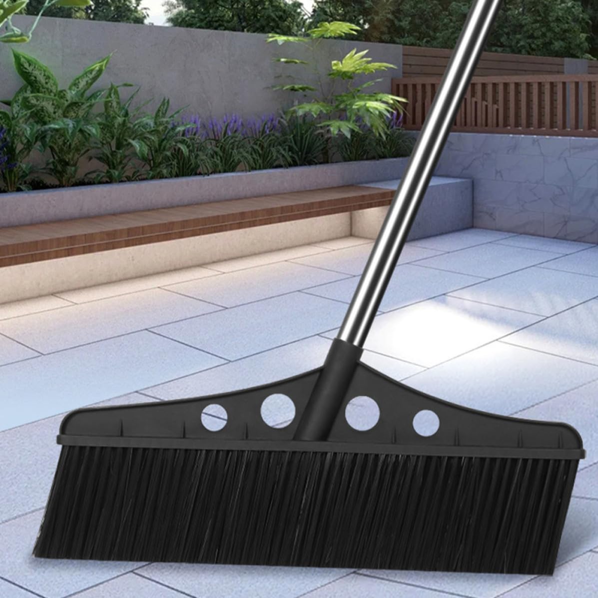 POPETPOP Scopa da Giardino in Acciaio Inossidabile e Nylon con Manico Ergonomico per Pulizia Efficiente di Vialetti e Marciapiedi, Scopa Nera Resistente e Larga