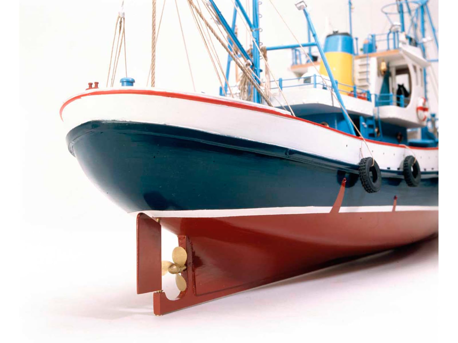 Artesanía Latina Maquette Bateau Bois Thonier Mar Cantábrico Marina II Échelle 1:50 Modèle 20506 Niveau Avancé