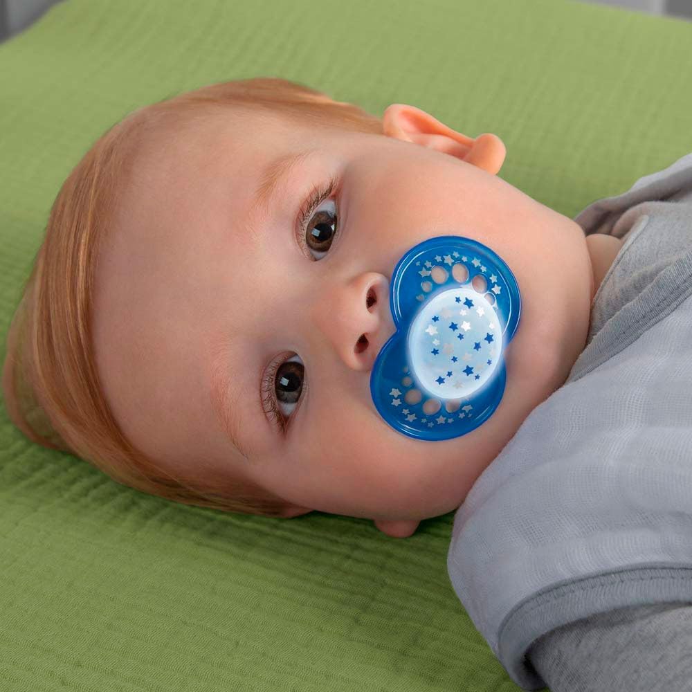 MAM Day & Night 6-16 mesi Ciuccio in silicone, set da 4 pezzi Boys, con 2 scatole sterilizzate