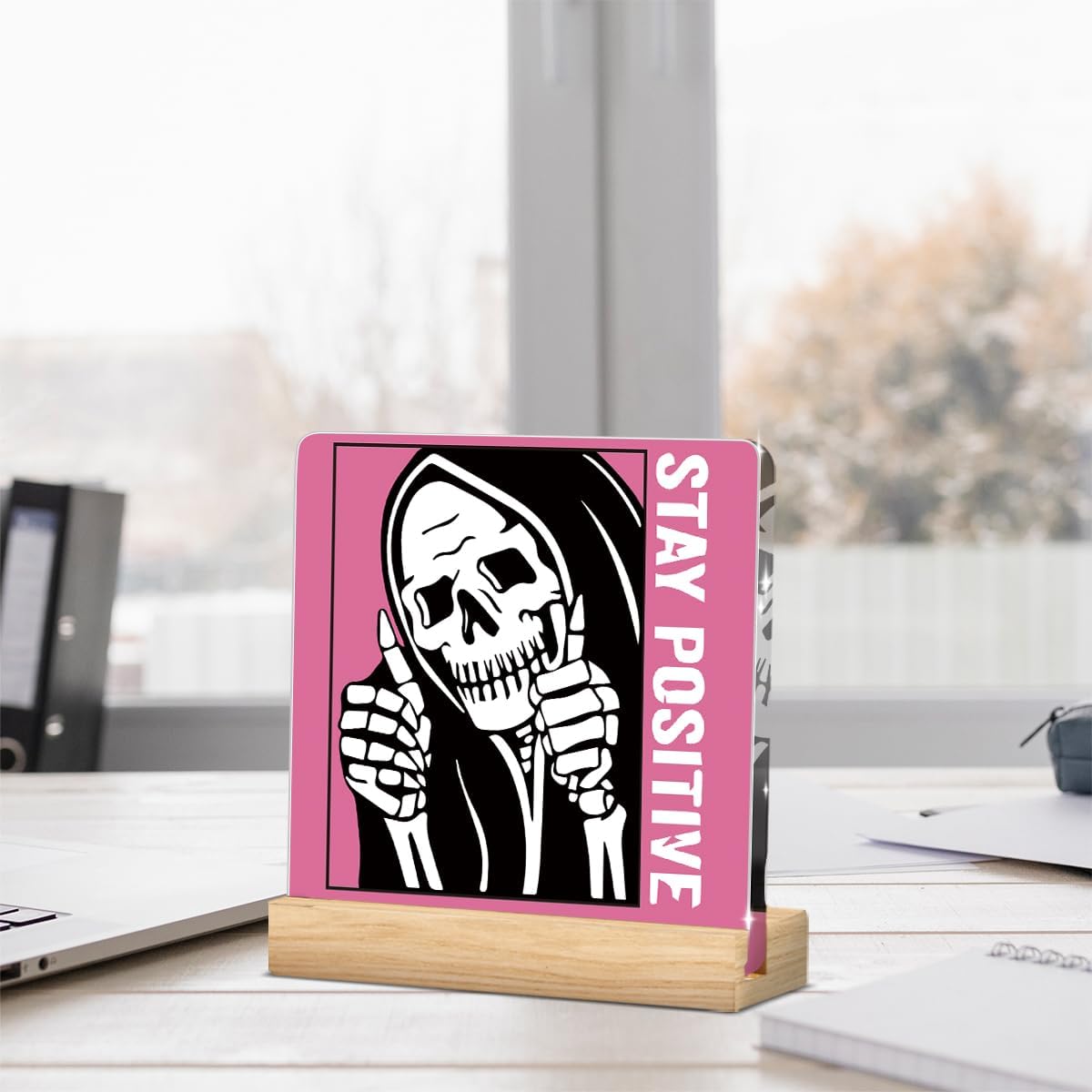 Vintage Stay Positive Skull Acrylic Decor, Vintage Halloween Decor，Funny Retro Sign for Home Living Room Bedroom Halloween Decoration, Horror Desk Gift for Women（Pink） image 2