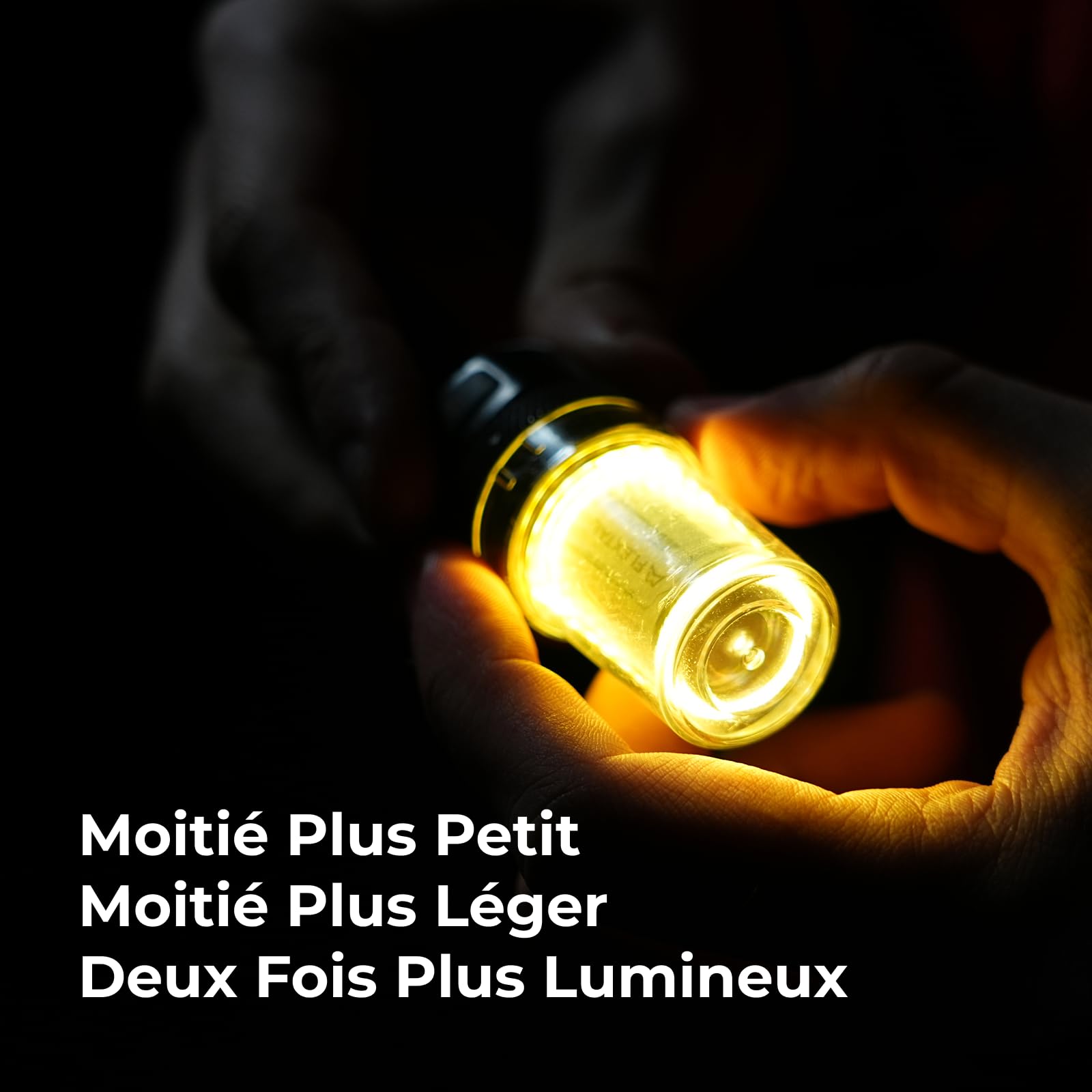 FLEXTAILGEAR Zero Lantern, Lanterne de Camping Portable Ultra-légère (56 g), Rechargeable (1100 mAh), Torche et Lampe de Camping 2 en 1, 4 Modes d'éclairage, 300LM, Accessoire de Camping d'urgence.