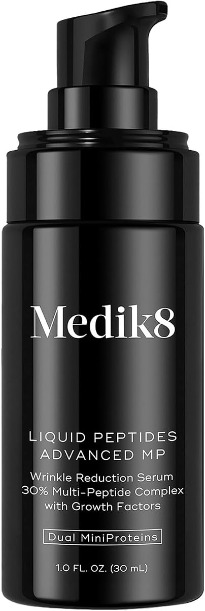 Medik8 Liquid Peptides Advanced MP - Suero peptídico - Suero facial para reducción de arrugas - Hidratante y compatible con colágeno, ácido hialurónico - 1 oz. | GF MiniProtein™ para ayudar a mejorar la piel, el peso ligero y las capas fácilmente