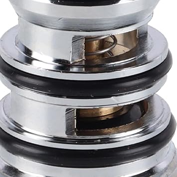 Spring-loaded Chrome-plated Brass Water Diverter Shower Diverter Valve Suitable for Bathroom Water Flow Control