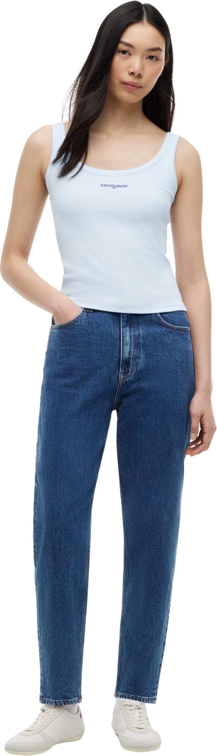 Tommy Jeans Damen Zugeschnitten Mom Jean UH TPR Bj4133 Dw0dw23464
