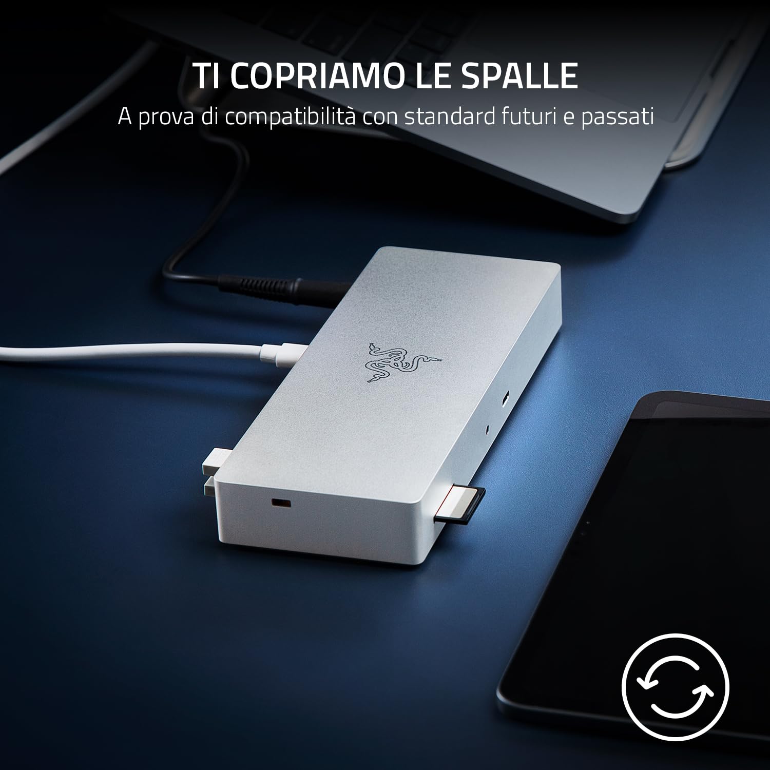 Razer Thunderbolt Dock 4 - Dock Thunderbolt 4 compatto progettato per Mac (La larghezza di banda e la versatilità che hai sempre voluto, Più veloce che mai per Mac) Bianco