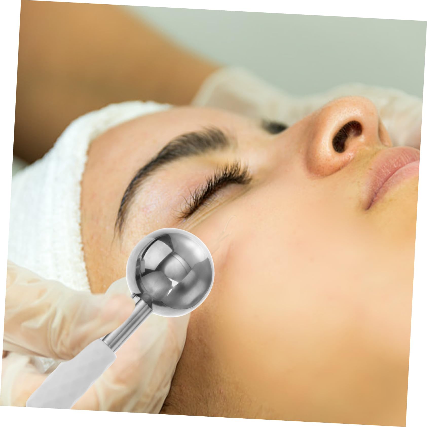 FRCOLOR 2 Stück Edelstahl Eiskugeln für Gesicht und Körper Kühlendes Massagegerät zur Faltenreduktion und Hautstraffung Tragbar und Einfach Anzuwenden Zufällige Farbe