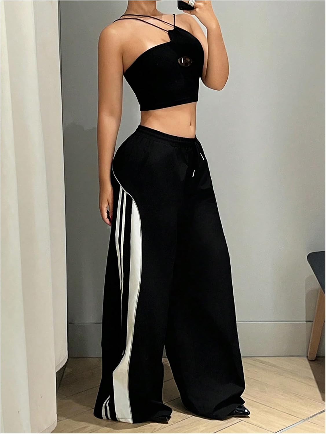 GORGLITTER Women's Wide Leg Track Pants Casual Drawstring Elastic Waist Y2K Workout Active Pants
