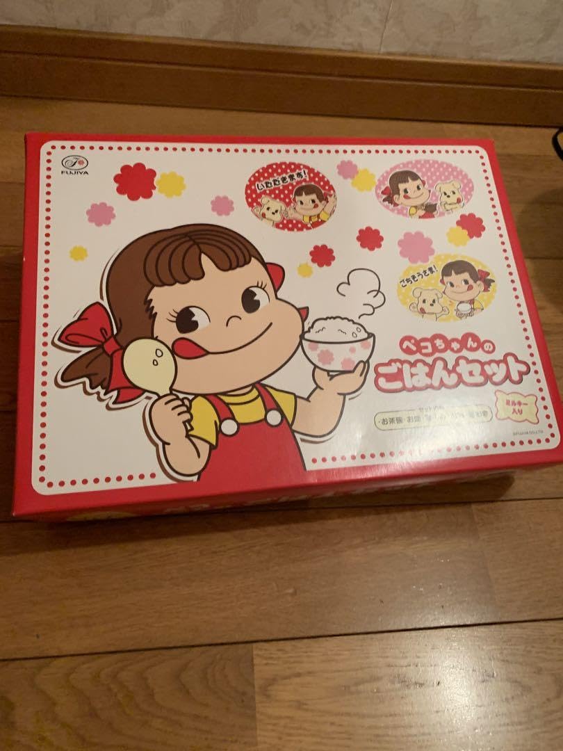 Amazon.co.jp: ペコちゃんごはん食器セット 不二家ペコちゃん