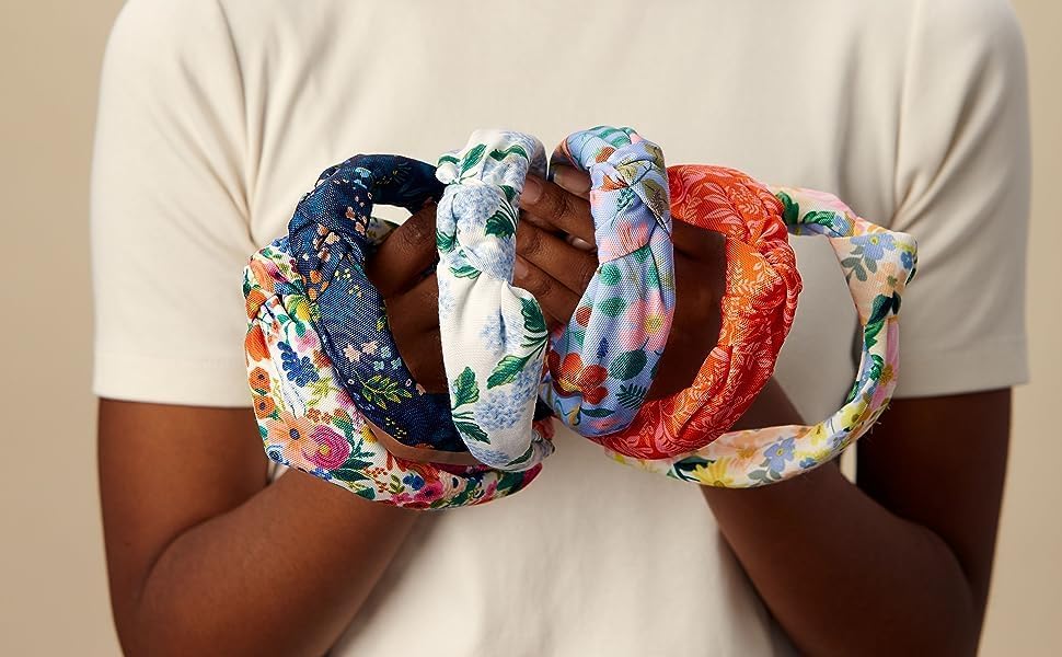 RIFLE PAPER CO. Garden Party Knotted Headband, Bright Floral Pattern, Design Printed Fabric Over Structured Full Polyester on Durable Plastic Band, 1 Count - Image 4
