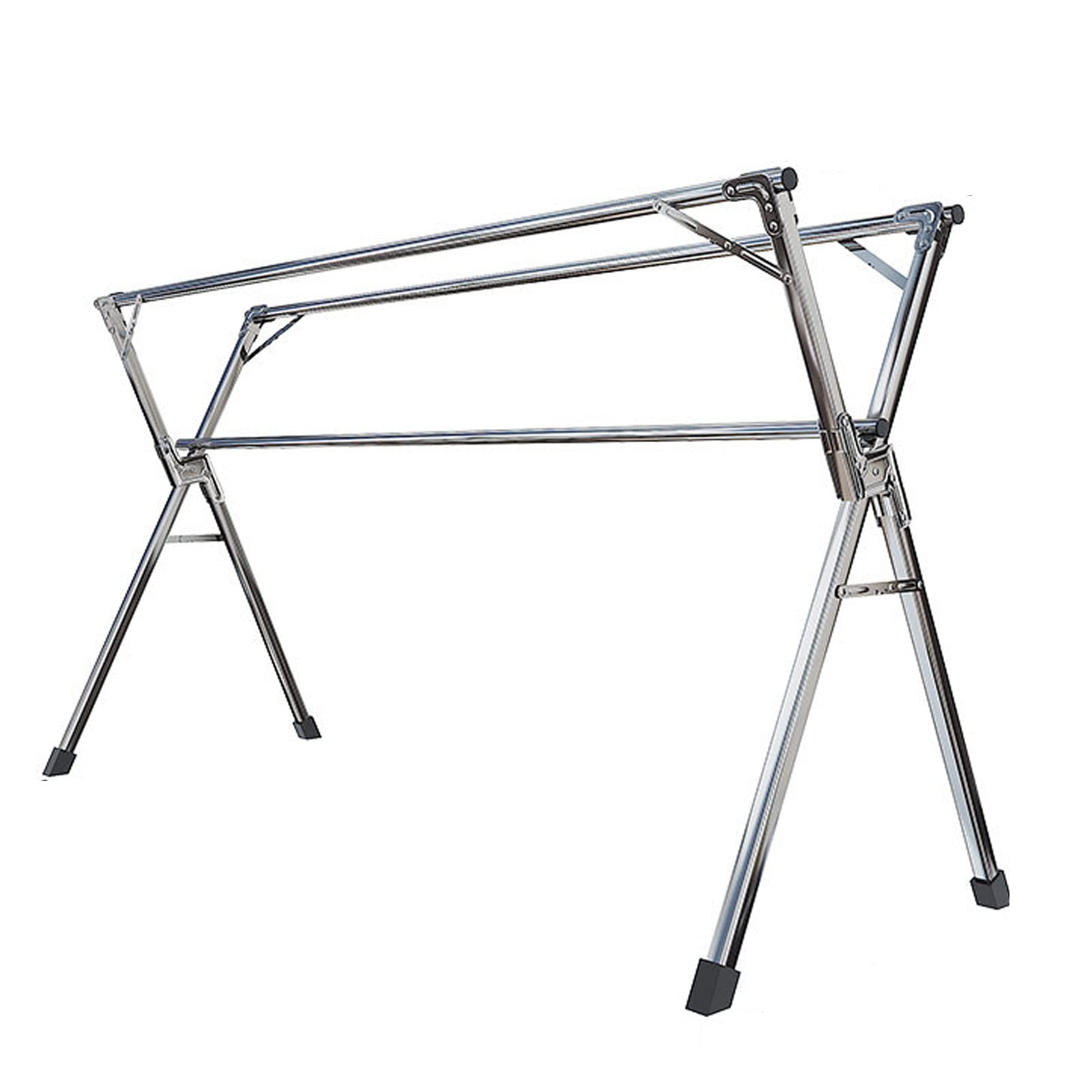 Étendoir pliable et compact pour optimiser le séchage du linge dans les petits espaces
