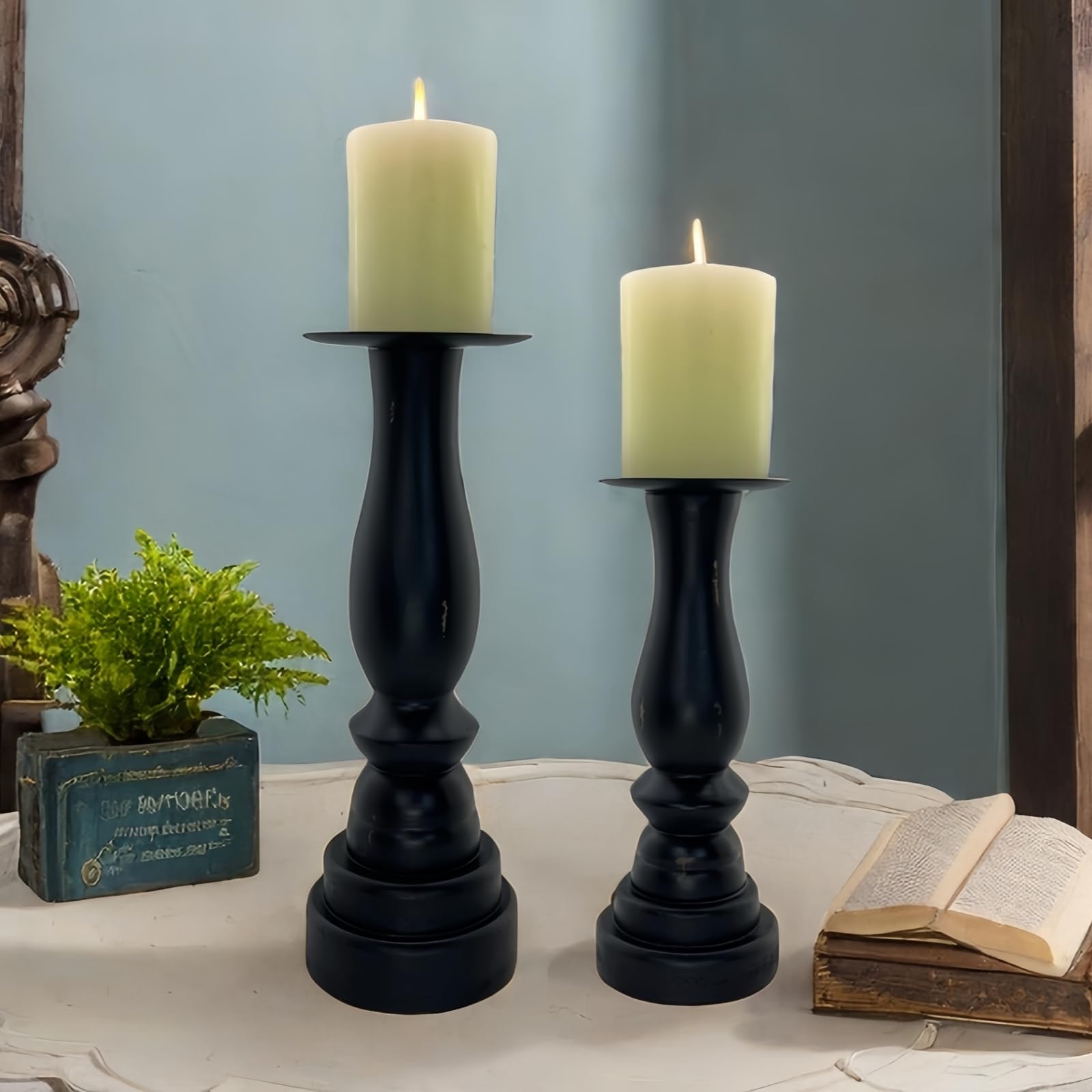 Portavelas de pilar desgastado negro – Portavelas alto de madera para velas de batería – Portavelas grande de granja de pilar juego de 2 piezas