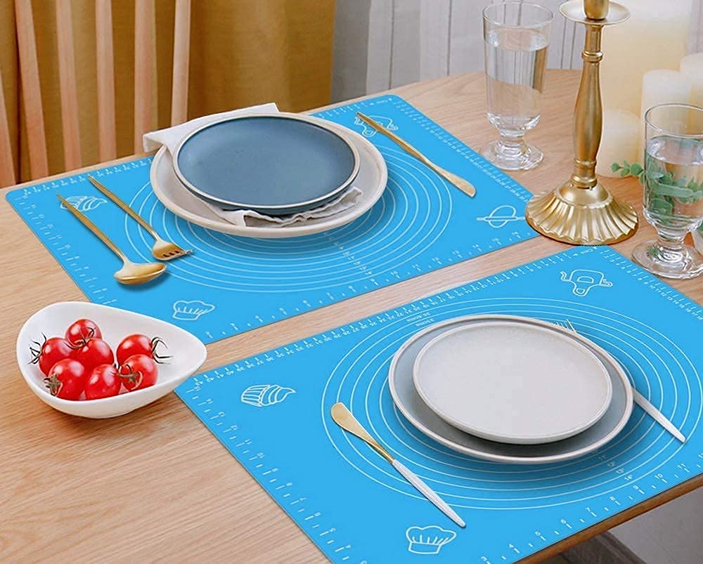 E-COSMOS® Silicone Baking Mat Silicone Chapati Atta Kneading Mat Non-Stick Fondant Rolling Mat Stretchable for Kitchen Roti Chapati (Baking Mat 50 * 40 cm) (Multicolor) thumbnail 4