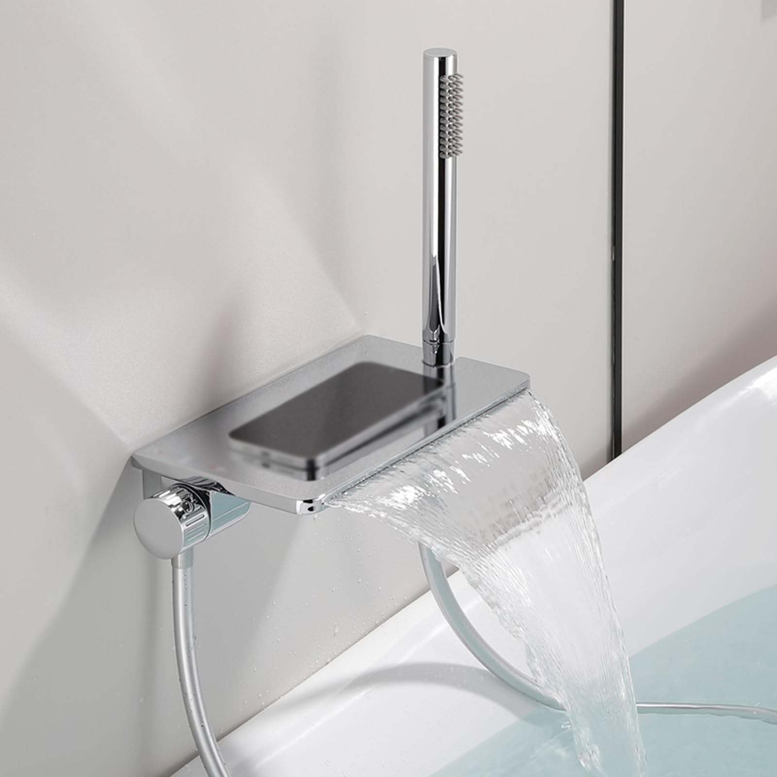 Robinet mitigeur cascade eau chaude et froide en laiton durable