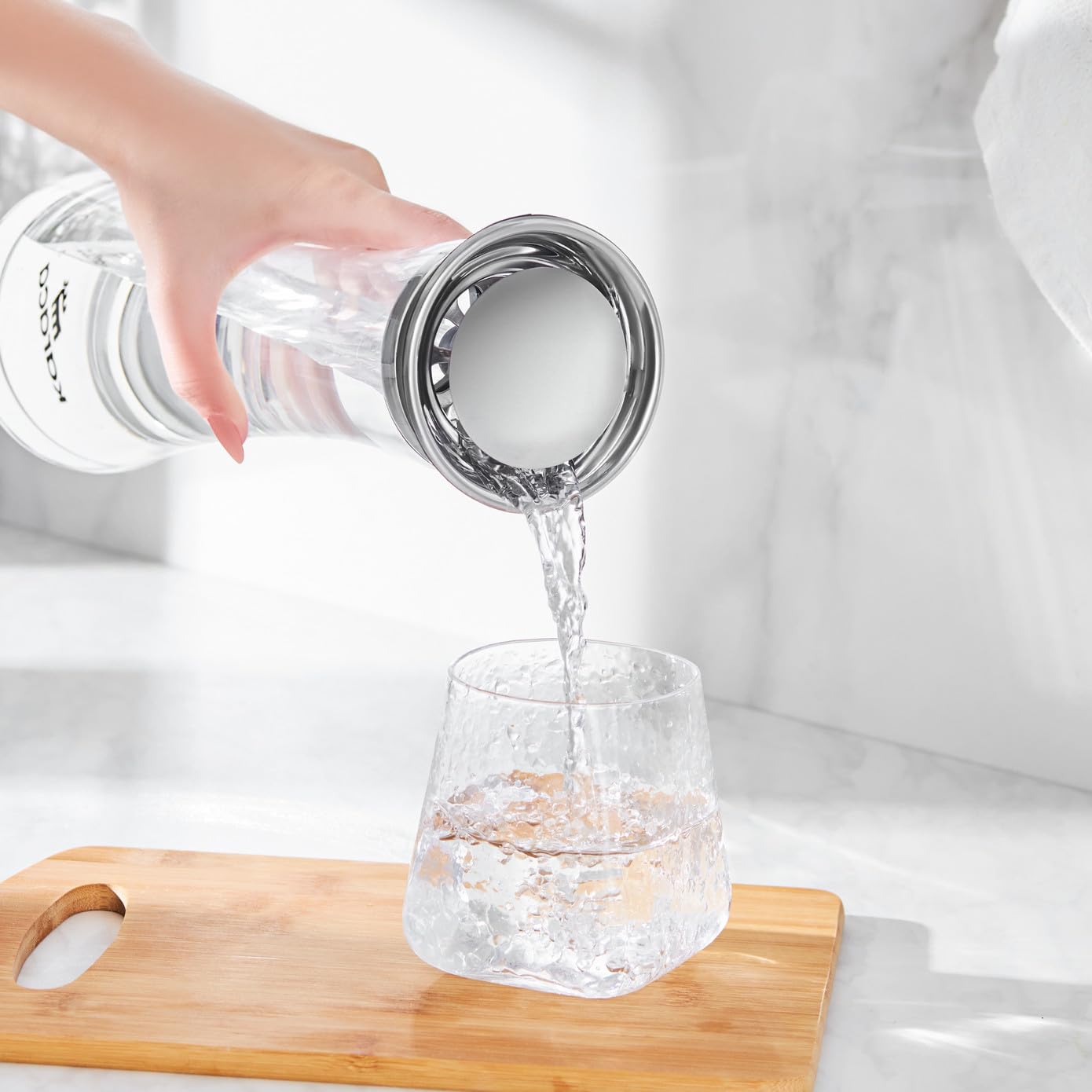 SHINEOFI 6 Stück Glasdeckel für Karaffen aus Langlebigem Material Staub Spritzwassergeschützt Passend als Ersatzdeckel für Saftkrug Wasserkaraffe und Zitronenwasserflaschen für Zuhause SHINEOFI 6 Stück Glasdeckel für Karaffen aus Langlebigem Material Staub Spritzwassergeschützt Passend als Ersatzdeckel für Saftkrug Wasserkaraffe und Zitronenwasserflaschen für Zuhause