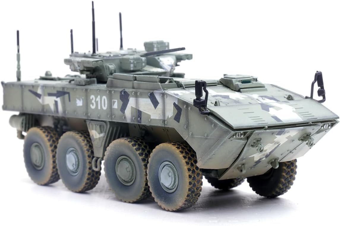 Motor city classics Panzerkampf | 1:72 Scale Model Military Diecast | Bumerang (Object K17) IFV - Digital Green Camouflage | Model 12221PD