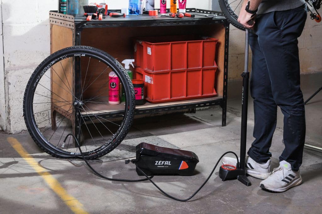 Zefal Standpumpe Tubeless Tank