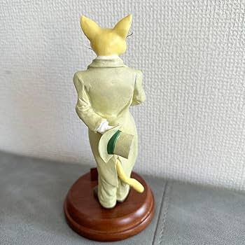 スタジオジブリ　耳をすませば　地球屋のバロン　フィギュア Amazon | 耳をすませ 25周年記念商品 地球屋 バロン フィギュア