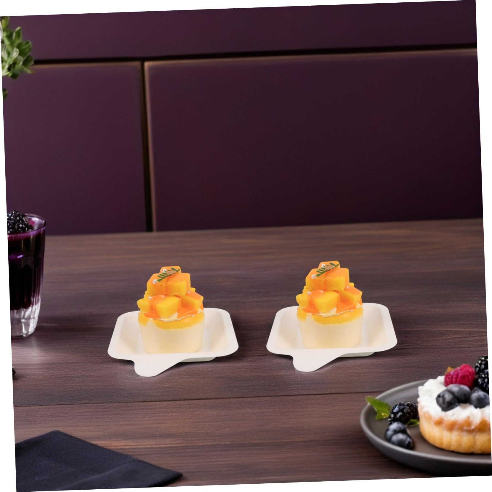 UKCOCO Platos de Papel Cuadrados para Pastel y Postres 100 Piezas Blanco