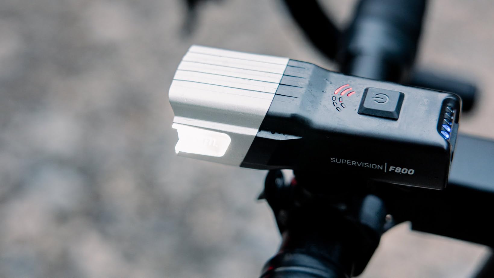 Zéfal - SUPERVISION F200 - 200 lumen rechargeable front light