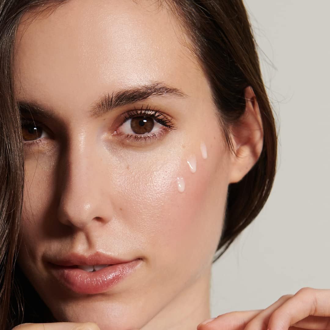 Stanartis Illuminierendes Gesichtsserum 30 ml – Hyaluron Serum mit Vitamin C & Peptiden – Feuchtigkeit, Glow & Anti-Aging Pflege
