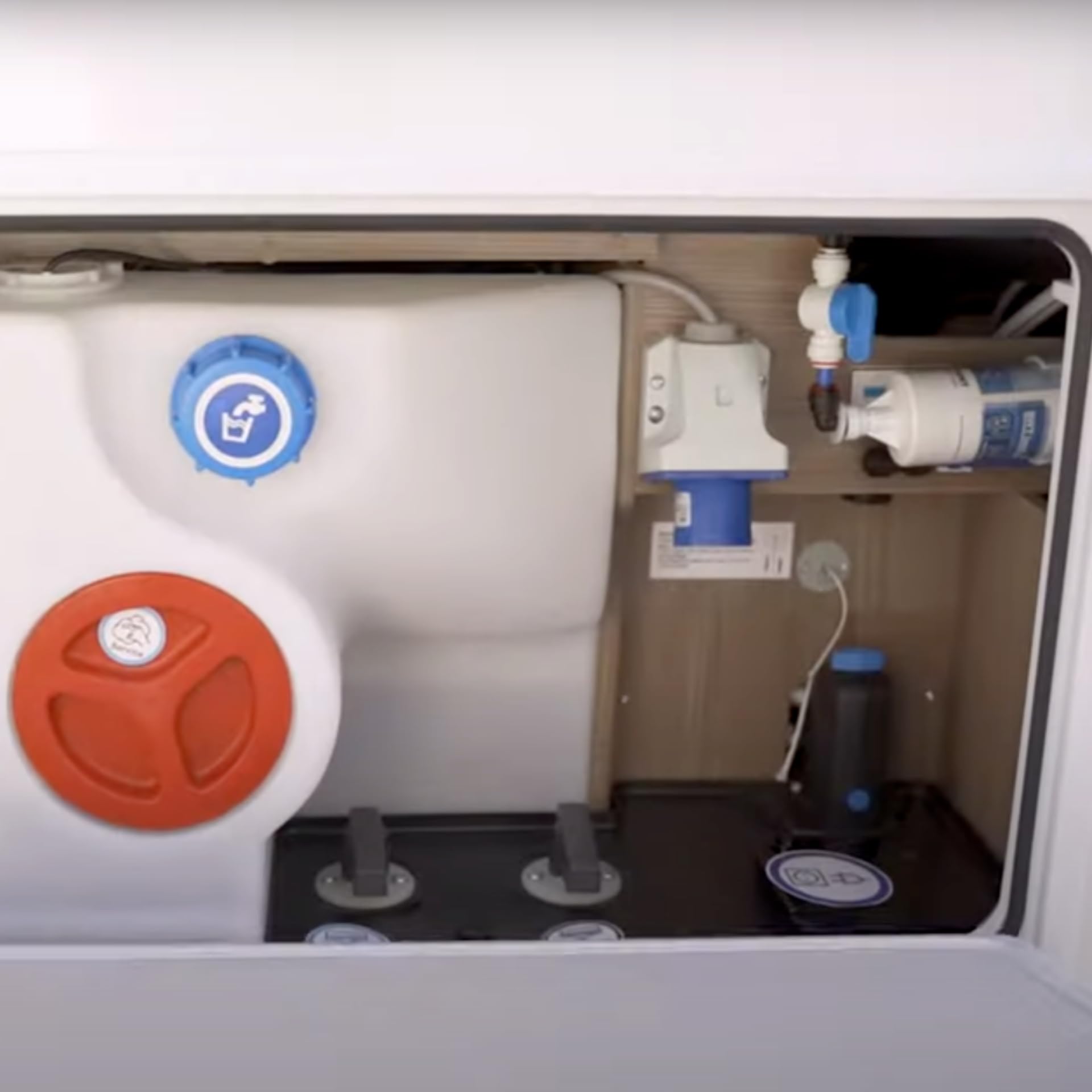 BWT bestcamp MINI Wasserfilter für Wohnmobil | Filterkartusche, Effektive Bakterienentfernung, Wohnwagen, Sauberes Trinkwasser unterwegs
