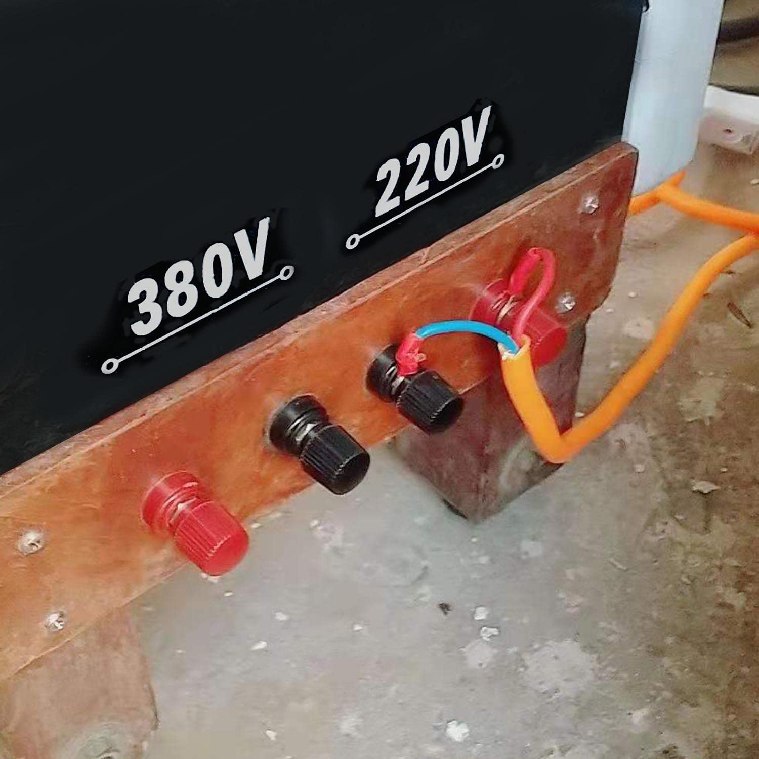2Szt M8 Binding Post, 555 Typ Mosiężny Zacisk Zacisk Zacisk Złącze Filarowe Listwa Zaciskowa Kołek Przyłączeniowy Zasilania Bateryjnego Gwint M8 0-380V 200A, + Czerwony