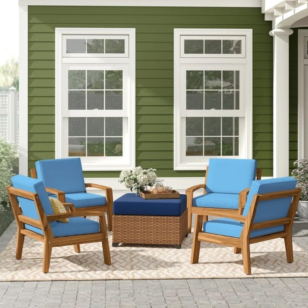Club Chair with Wide Seat and Curved Backrest for Living Room or Patio Use